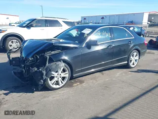 2013 Mercedes-Benz E-Class E 350 Luxury with VIN WDDHF8JB2DA742471, listed as a IAAI auction lot 41691171 with 142,228 mi miles. Bid and sale history available at carsss.com. Image 2.