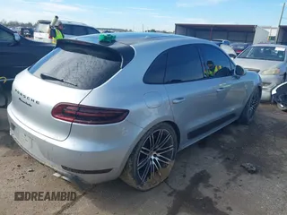 2015 Porsche Macan Turbo z VIN WP1AF2A5XFLB95717, wystawiony jako IAAI lot #41354991 z przebiegiem 122 663 mil mil oraz . Historia ofert i sprzedaży dostępna na DreamBid. Obrazek 4.