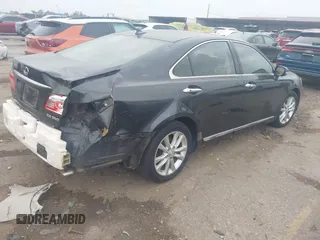 2011 Lexus ES with VIN JTHBK1EG4B2428612, listed as a IAAI auction lot 41950190 with 183,736 mi miles. Bid and sale history available at carsss.com. Image 4.