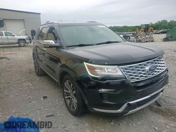 2018 Ford Explorer Platinum z VIN 1FM5K8HT9JGB29209, wystawiony jako Copart lot #58173395 z przebiegiem 137 640 mil mil oraz Szkoda całkowita • Salvage title. Historia ofert i sprzedaży dostępna na DreamBid. Obrazek 14.