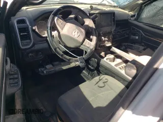 2024 Ram 2500 Big Horn z VIN 3C6UR5DL6RG156245, wystawiony jako Copart lot #51162525 z przebiegiem 46 743 mil mil oraz Szkoda całkowita • Salvage title. Historia ofert i sprzedaży dostępna na DreamBid. Obrazek 8.