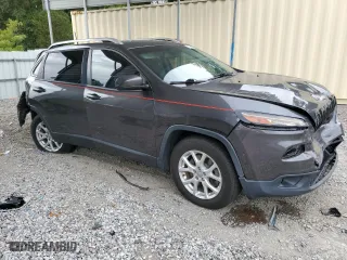 2016 Jeep Cherokee Altitude with VIN 1C4PJMCS7GW271788, listed as a Copart auction lot 83517694 with 108,940 mi miles and Non Repairable. Bid and sale history available at carsss.com. Image 4.