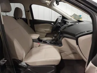 2017 Ford Escape SE with VIN 1FMCU0GD2HUB52680, listed as a IAAI auction lot 42040658 with 81,158 mi miles and . Bid and sale history available at DreamBid. Image 5.