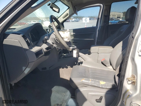 2007 Jeep Grand Cherokee Laredo with VIN 1J8GS48K47C503487, listed as a Copart auction lot 46900165 with 231,951 mi miles and Salvage Title. Bid and sale history available at carsss.com. Image 7.