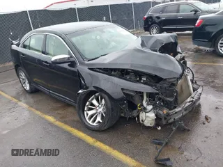 2014 Ford Taurus Limited with VIN 1FAHP2F87EG130532, listed as a IAAI auction lot 41618112 with 118,474 mi miles. Bid and sale history available at carsss.com. Image 1.
