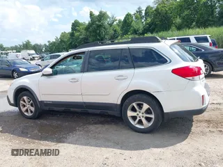 2014 Subaru Outback Limited with VIN 4S4BRBLC2E3309969, listed as a IAAI auction lot 42782324 with 187,771 mi miles and . Bid and sale history available at DreamBid. Image 14.