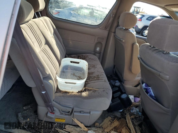 2001 Toyota Sienna CE with VIN 4T3ZF19C41U392115, listed as a Copart auction lot 43378475 with 152,438 mi miles and Salvage Title. Bid and sale history available at carsss.com. Image 11.