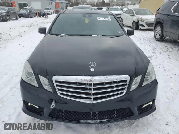 2011 Mercedes-Benz E 550 Luxury with VIN WDDHF9AB9BA351076, listed as a Copart auction lot 46124315 with 100,851 mi miles and Clean title. Bid and sale history available at DreamBid. Image 5.
