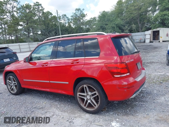 2013 Mercedes-Benz GLK GLK 350 with VIN WDCGG5HB9DG017089, listed as a IAAI auction lot 42144548 with 197,796 mi miles and . Bid and sale history available at carsss.com. Image 14.