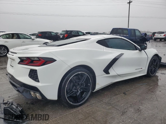 2022 Chevrolet Corvette 2LT with VIN 1G1YB2D4XN5119571, listed as a Copart auction lot 79663804 with 9,730 mi miles and Clean Title. Bid and sale history available at carsss.com. Image 3.