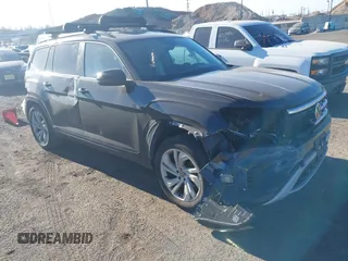 2021 Volkswagen Atlas 3.6L V6 SE w/Technology with VIN 1V2HR2CA7MC521714, listed as a IAAI auction lot 41275683 with 65,673 mi miles. Bid and sale history available at carsss.com. Image 1.