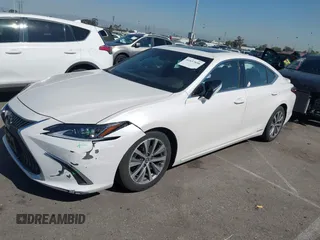 2021 Lexus ES with VIN 58ACA1C13MU005619, listed as a IAAI auction lot 41637656 with 44,165 mi miles. Bid and sale history available at carsss.com. Image 2.