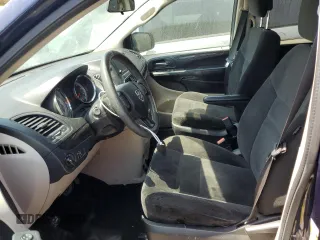 2017 Dodge Grand Caravan SE z VIN 2C4RDGBG3HR626223, wystawiony jako Copart lot #58343575 z przebiegiem 189 645 mil mil oraz Szkoda całkowita • Salvage title. Historia ofert i sprzedaży dostępna na DreamBid. Obrazek 7.