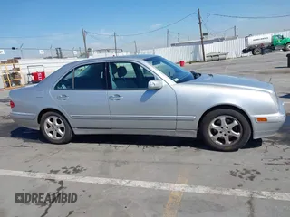 2002 Mercedes-Benz E-Class with VIN WDBJF65J82B447785, listed as a IAAI auction lot 41997147 with 74,433 mi miles. Bid and sale history available at carsss.com. Image 13.