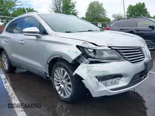 2017 Lincoln MKC Reserve with VIN 5LMCJ3D97HUL53966, listed as a IAAI auction lot 42248077 with 55,245 mi miles and . Bid and sale history available at DreamBid. Image 1.