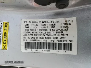 2012 Acura TL Auto z VIN 19UUA8F20CA028516, wystawiony jako Copart lot #52215635 z przebiegiem 163 418 mil mil oraz Nie do naprawy • Non repairable. Historia ofert i sprzedaży dostępna na DreamBid. Obrazek 14.