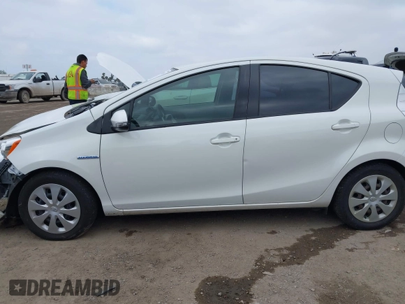 2013 Toyota Prius One with VIN JTDKDTB32D1542013, listed as a IAAI auction lot 41902051 with 134,582 mi miles and . Bid and sale history available at DreamBid. Image 14.