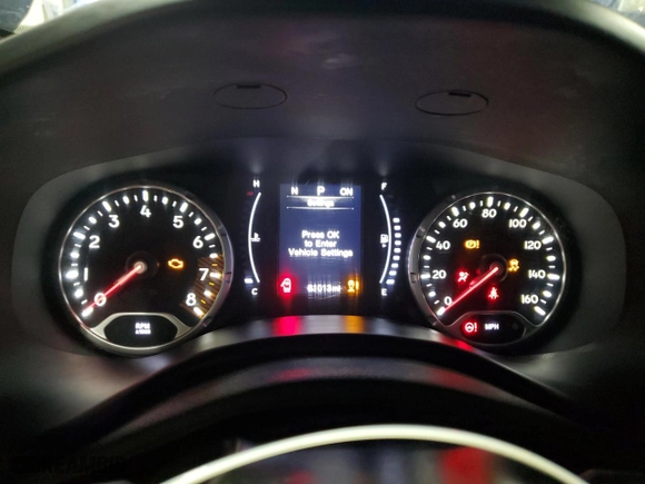2020 Jeep Renegade Latitude with VIN ZACNJABB1LPL62597, listed as a Copart auction lot 44184795 with 61,013 mi miles and Clean Title. Bid and sale history available at carsss.com. Image 9.