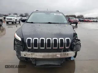 2017 Jeep Cherokee Latitude with VIN 1C4PJLCS6HW641690, listed as a Copart auction lot 44922935 with 143,024 mi miles and Salvage Title. Bid and sale history available at carsss.com. Image 5.