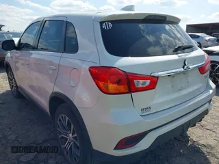 2018 Mitsubishi Outlander ES with VIN JA4AP3AU6JZ002345, listed as a IAAI auction lot 41973962 with 40,014 mi miles and . Bid and sale history available at DreamBid. Image 3.