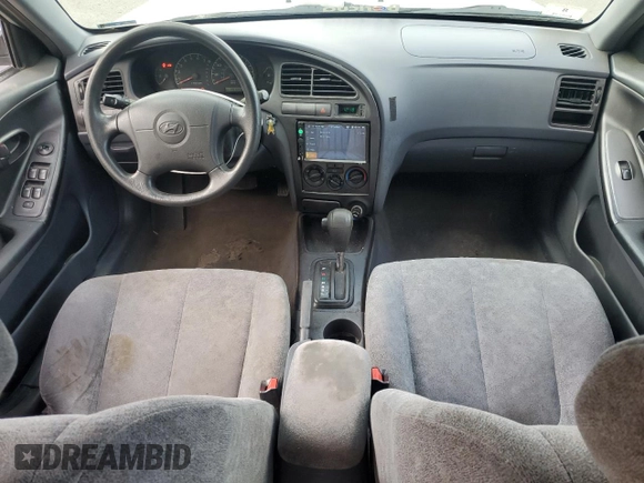 2001 Hyundai Elantra GLS with VIN KMHDN45D01U241519, listed as a Copart auction lot 61551095 with 201,343 mi miles and Salvage title. Bid and sale history available at DreamBid. Image 8.