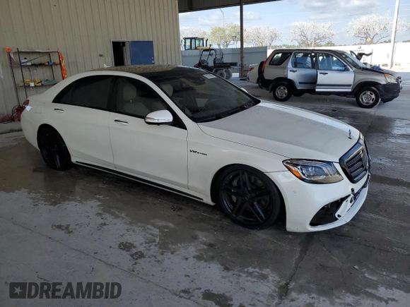 2020 Mercedes-Benz S 65 AMG with VIN W1KUG7KB5LA530117, listed as a Copart auction lot 52976995 with 11,363 mi miles and Non repairable. Bid and sale history available at DreamBid. Image 4.