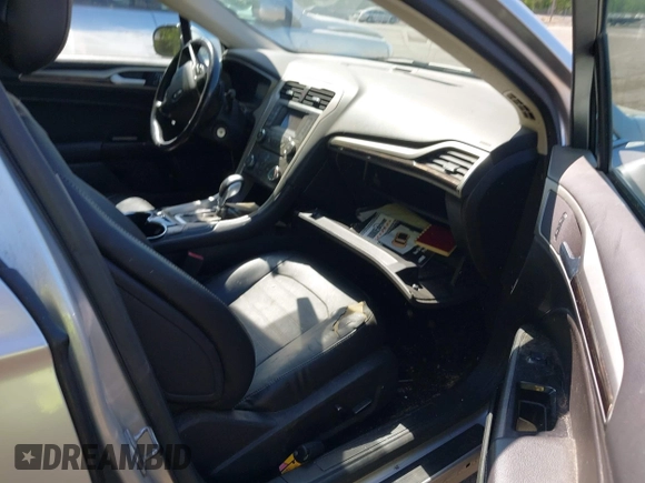 2014 Ford Fusion SE with VIN 3FA6P0H94ER248127, listed as a IAAI auction lot 42108484 with 222,559 mi miles and . Bid and sale history available at carsss.com. Image 5.