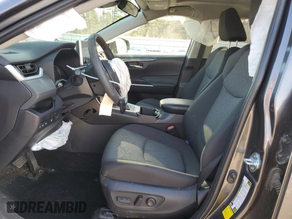 2024 Toyota RAV4 XLE with VIN 2T3P1RFV0RC449191, listed as a Copart auction lot 47747415 with 20,185 mi miles and Salvage Title. Bid and sale history available at DreamBid. Image 7.