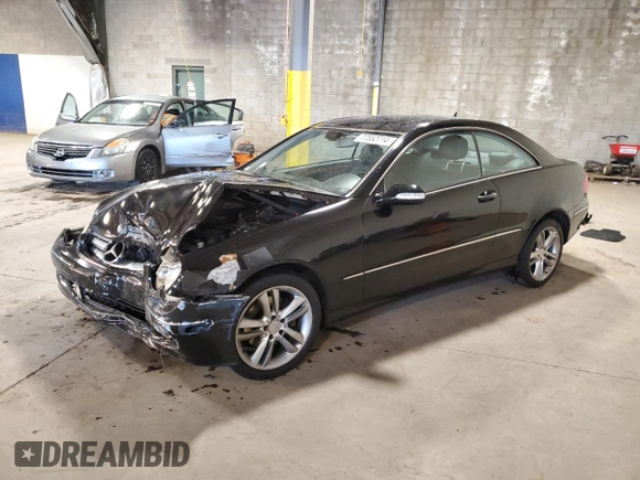 2008 Mercedes-Benz CLK-Class 3.5L with VIN WDBTJ56H08F237826, listed as a Copart auction lot 77552714 with 124,059 mi miles and Salvage Title. Bid and sale history available at carsss.com. Image 1.