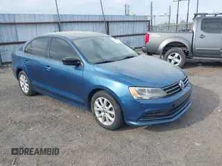 2015 Volkswagen Jetta Sedan 1.8T SE with VIN 3VWD17AJ0FM284070, listed as a IAAI auction lot 41853883 with 194,725 mi miles. Bid and sale history available at carsss.com. Image 1.