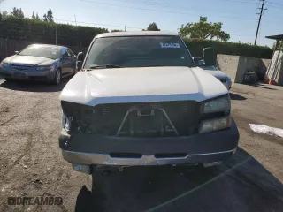 2003 Chevrolet Silverado 2500HD LS with VIN 1GCHK29173E234325, listed as a Copart auction lot 74579164 with 161,134 mi miles and Salvage Title. Bid and sale history available at carsss.com. Image 5.