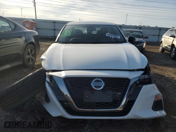 2019 Nissan Altima 2.5 SR with VIN 1N4BL4CV8KN320094, listed as a Copart auction lot 48424995 with 57,642 mi miles and Salvage Title. Bid and sale history available at carsss.com. Image 5.