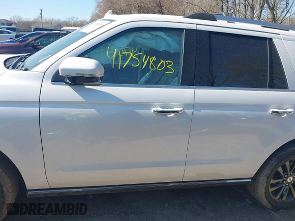 2019 Ford Expedition Limited with VIN 1FMJU2AT0KEA48449, listed as a IAAI auction lot 41754803 with 91,502 mi miles. Bid and sale history available at carsss.com. Image 14.