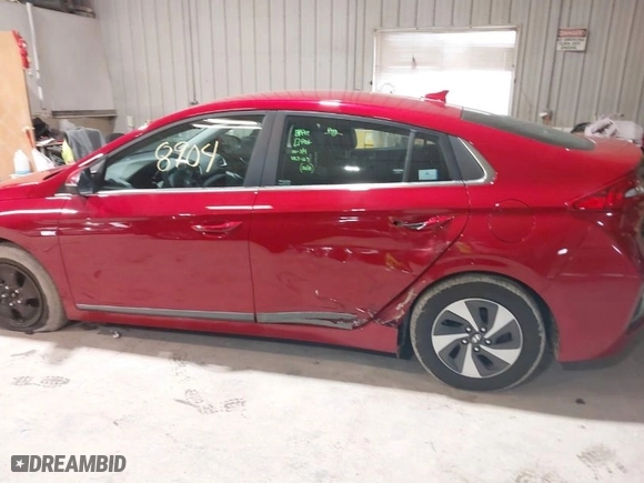 2019 Hyundai Ioniq Hybrid SEL with VIN KMHC75LC4KU116966, listed as a IAAI auction lot 41748904 with 83,545 mi miles. Bid and sale history available at carsss.com. Image 14.