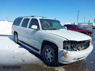 2003 GMC Yukon XL Denali with VIN 1GKFK66U03J295895, listed as a IAAI auction lot 41720019 with NaN miles. Bid and sale history available at carsss.com. Image 1.