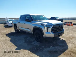 2022 Toyota Tundra SR5 с VIN 5TFLA5DBXNX054407, выставлен на аукционе IAAI как лот 41769908 с пробегом 29 830 миль миль и . История ставок и продаж доступна на DreamBid. Изображение 1.