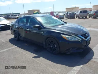 2017 Nissan Altima S z VIN 1N4AL3AP7HC247556, wystawiony jako IAAI lot #41759265 z przebiegiem 39 842 mil mil oraz . Historia ofert i sprzedaży dostępna na DreamBid. Obrazek 1.