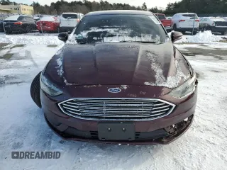 2017 Ford Fusion SE z VIN 3FA6P0H71HR197771, wystawiony jako Copart lot #59465015 z przebiegiem 96 933 mil mil oraz Nie do naprawy • Non repairable. Historia ofert i sprzedaży dostępna na DreamBid. Obrazek 5.