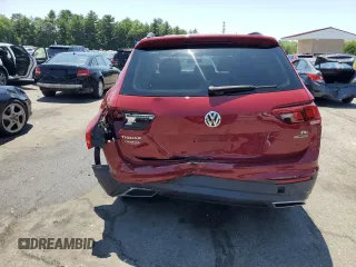 2018 Volkswagen Tiguan S z VIN 3VV0B7AX5JM209488, wystawiony jako Copart lot #61195035 z przebiegiem Nie podano mil oraz Szkoda całkowita • Salvage title. Historia ofert i sprzedaży dostępna na DreamBid. Obrazek 6.
