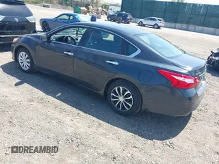 2016 Nissan Altima S z VIN 1N4AL3AP9GN374585, wystawiony jako IAAI lot #42124206 z przebiegiem 86 163 mil mil oraz . Historia ofert i sprzedaży dostępna na DreamBid. Obrazek 3.