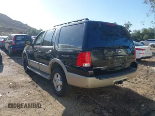 2006 Ford Expedition Eddie Bauer with VIN 1FMPU17566LA82636, listed as a IAAI auction lot 41701275 with 115,076 mi miles. Bid and sale history available at carsss.com. Image 3.
