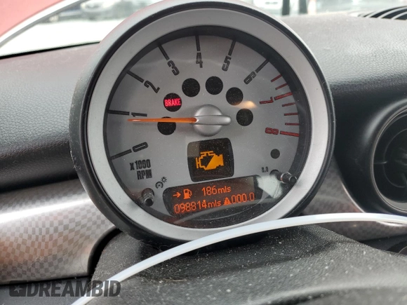 2008 MINI Hardtop S with VIN WMWMF73598TT87574, listed as a Copart auction lot 53399315 with 98,814 mi miles and Clean Title. Bid and sale history available at DreamBid. Image 9.