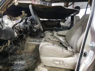 2006 Toyota Land Cruiser with VIN JTEHT05J662084300, listed as a Copart auction lot 77995624 with 0 mi miles and Non Repairable. Bid and sale history available at carsss.com. Image 7.