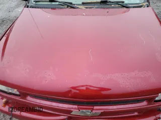 2005 Chevrolet Suburban LS with VIN 3GNFK16Z15G262541, listed as a Copart auction lot 82998944 with 0 mi miles and Salvage Title. Bid and sale history available at carsss.com. Image 12.
