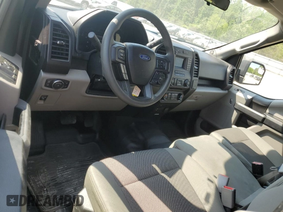 2017 Ford F-150 XL z VIN 1FTEX1EP3HFC41282, wystawiony jako Copart lot #53606825 z przebiegiem 104 246 mil mil oraz Szkoda całkowita • Salvage title. Historia ofert i sprzedaży dostępna na DreamBid. Obrazek 8.
