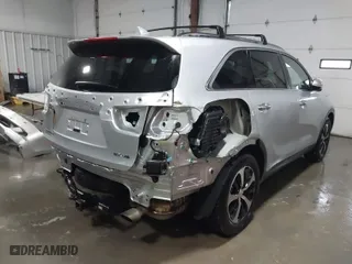 2016 Kia Sorento EX with VIN 5XYPH4A57GG183314, listed as a IAAI auction lot 41491394 with 121,907 mi miles. Bid and sale history available at carsss.com. Image 4.
