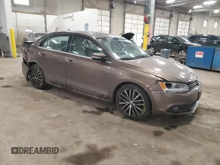 2012 Volkswagen Jetta Sedan SEL w/Sunroof with VIN 3VWLX7AJ1CM390307, listed as a Copart auction lot 47843665 with 155,305 mi miles and Salvage Title. Bid and sale history available at carsss.com. Image 4.