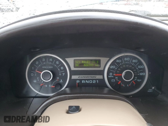 2006 Ford Expedition Eddie Bauer with VIN 1FMFU175X6LA73949, listed as a Copart auction lot 88069095 with 326,943 mi miles and Salvage Title. Bid and sale history available at carsss.com. Image 9.
