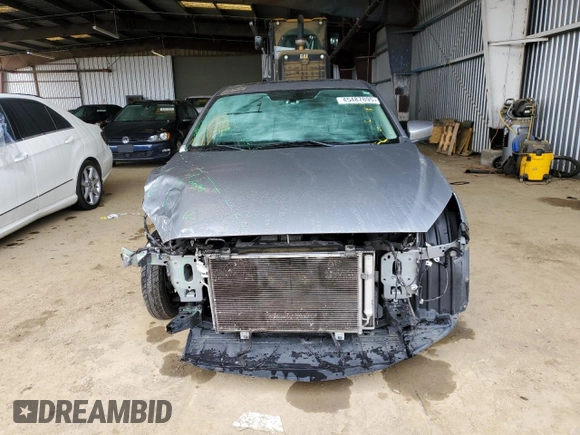 2014 Mazda 3 i Grand Touring with VIN JM1BM1M78E1158470, listed as a Copart auction lot 45487895 with 101,164 mi miles and Salvage Title. Bid and sale history available at DreamBid. Image 5.