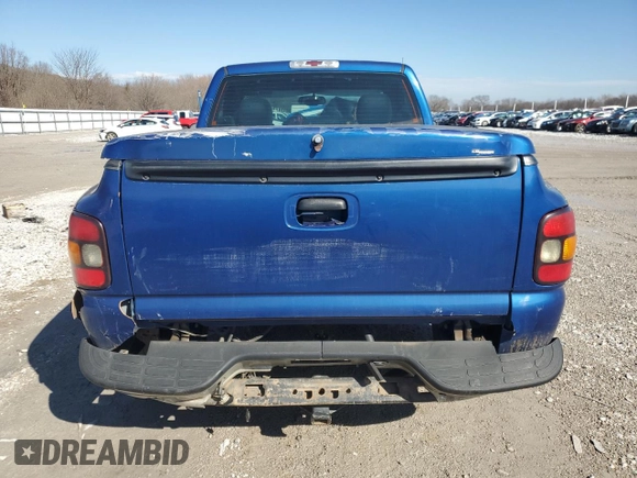 2004 Chevrolet Silverado 1500 LS with VIN 1GCEC14V84Z196019, listed as a Copart auction lot 45602055 with 212,230 mi miles and Salvage Title. Bid and sale history available at carsss.com. Image 6.